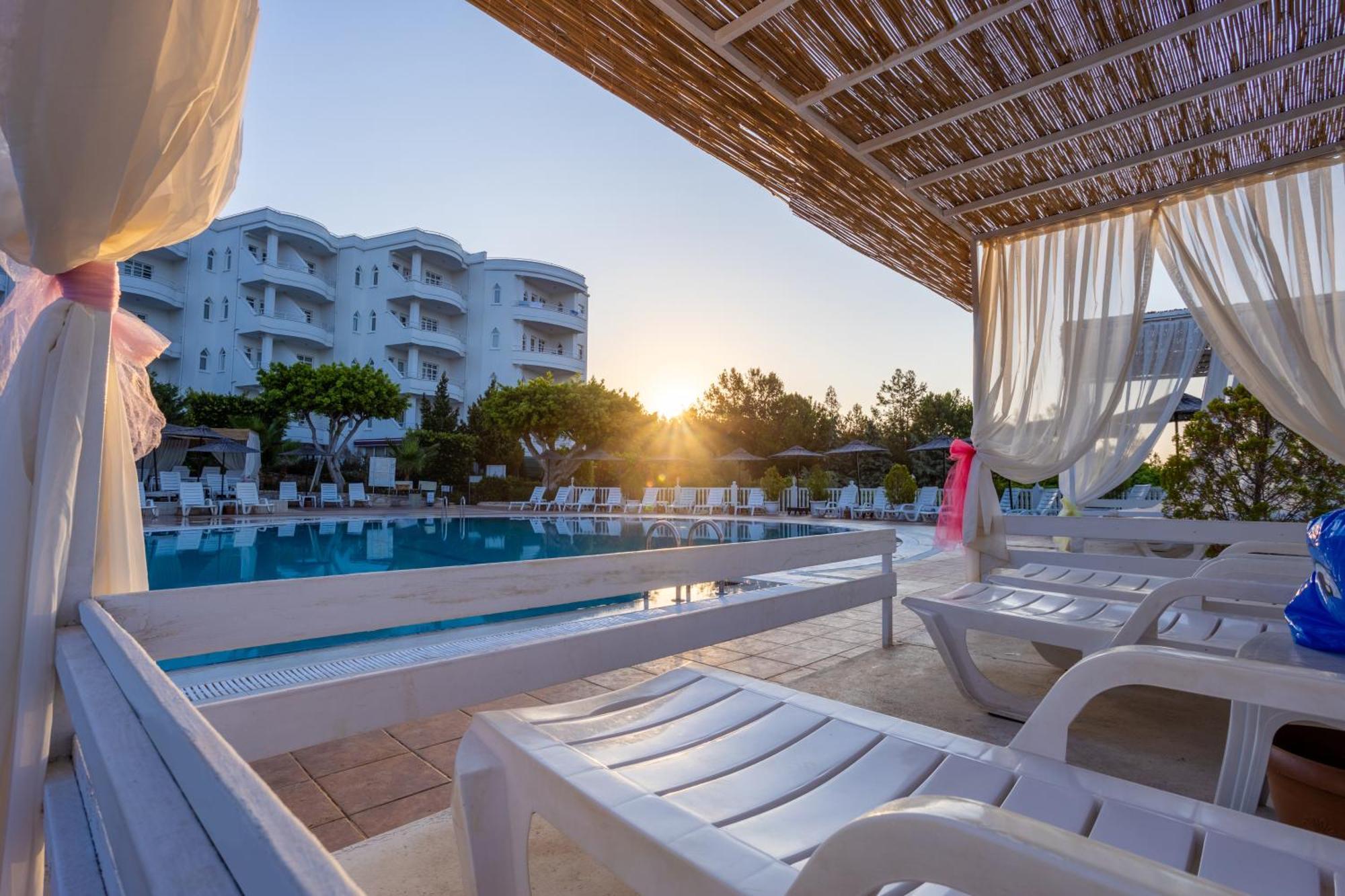 Kumkuyu Olbios Marina Resort Hotel מראה חיצוני תמונה